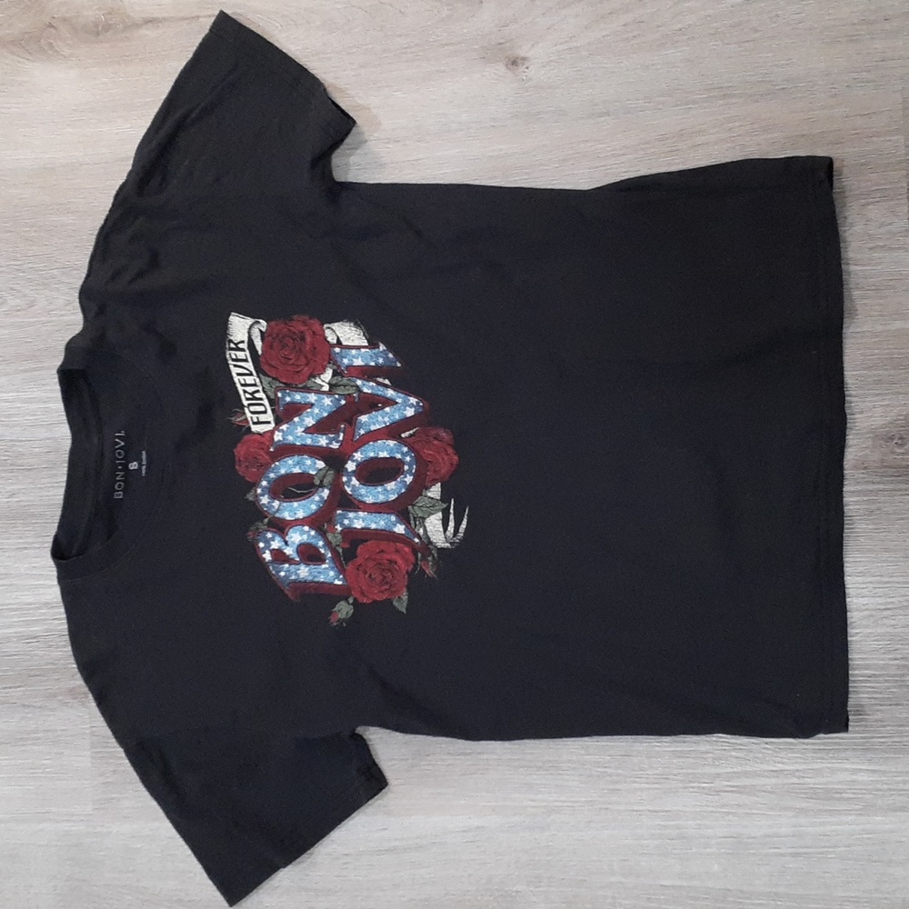 Bon Jovi Shortsleeve Tshirt Band Classic 80s 1980s Vintage Rose rock music